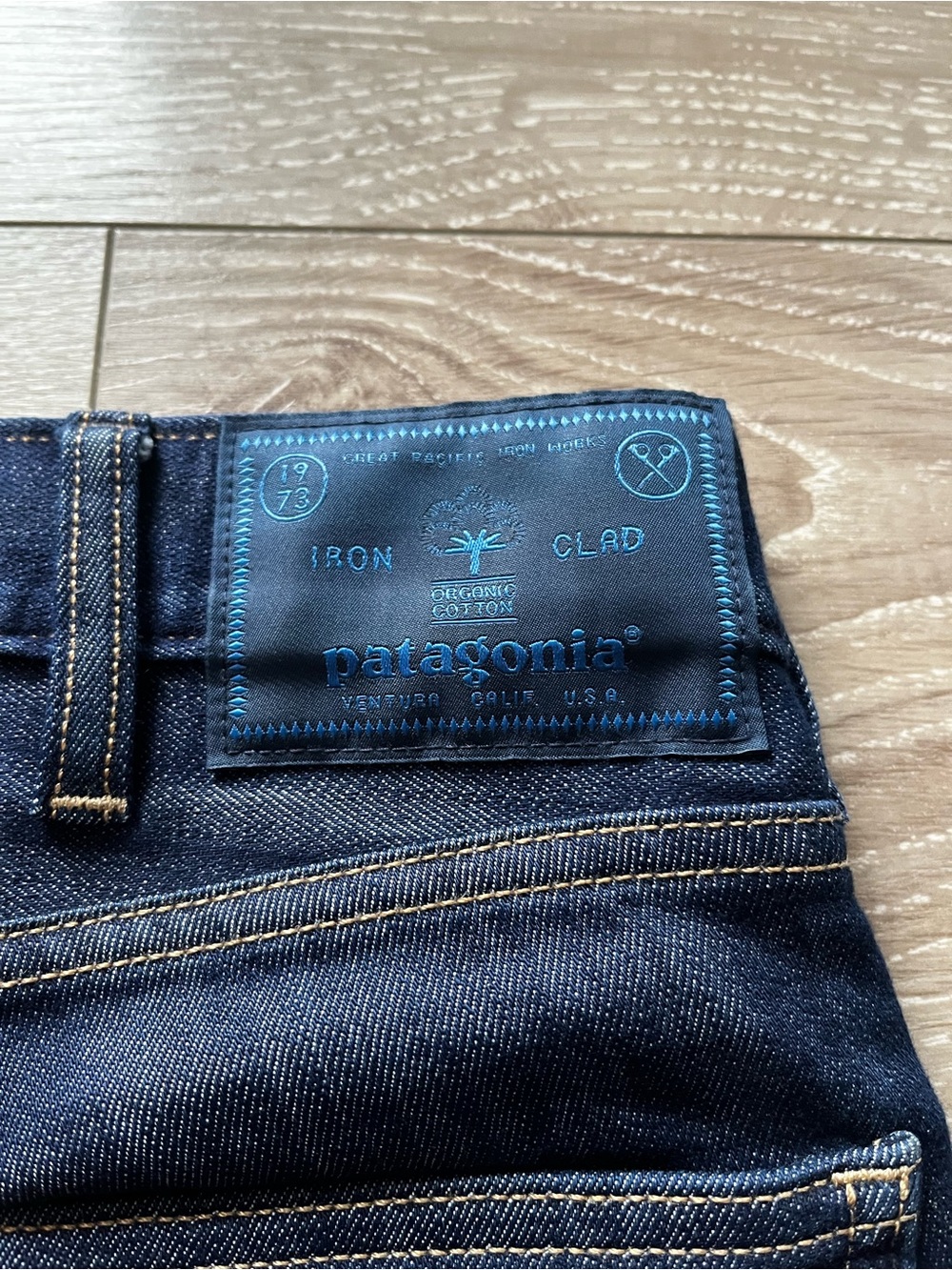 Patagonia Men's Skinny Jeans in Deep Indigo - Picture 6 of 6